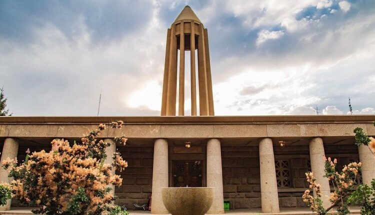همدان نمونه موفق در احیای میراث فرهنگی و گردشگری است